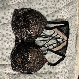 VS bra NWT